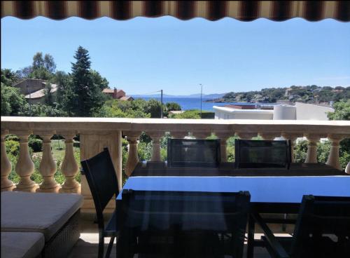 Facilities, Appartement face a la plage near Scarparo le Bluegreen
