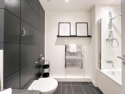 Lovely 2 Bed Duplex Apartment with Hydro Views, Glasgow (foto 8)
