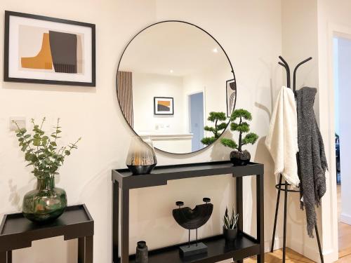 Lovely 2 Bed Duplex Apartment with Hydro Views, Glasgow (foto 10)