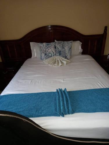 WITTYLILLY GUESTHOUSE