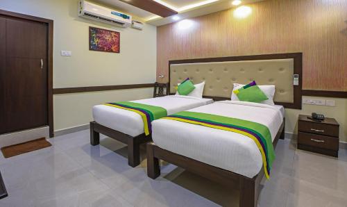 Standard Double Room room in Treebo Naaz Royal