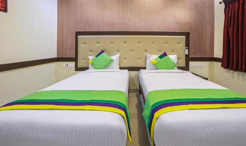 Standard Double Room image 1
