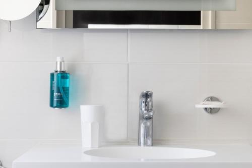 Hotel 66 Nice - image 11