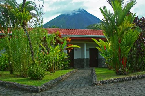 Volcano Lodge, Hotel & Thermal Experience