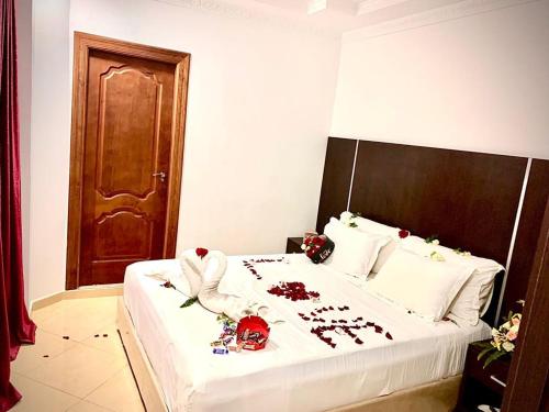 . HOTEL BEAUTIFUL