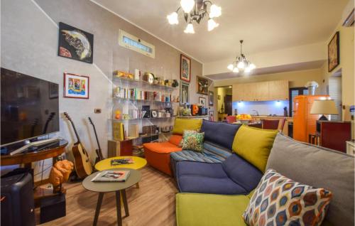  Stunning apartment in Santa Teresa di Riva with WiFi and 1 Bedrooms in 98028 Santa Teresa di Riva