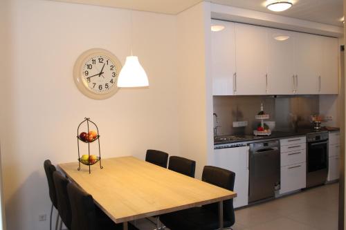 Halllandsnes Apartments - image 3