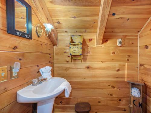 Chapel Cove Chapel Cove