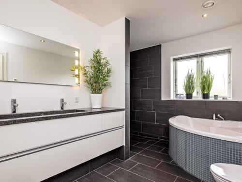 Holiday home Store Heddinge - image 9
