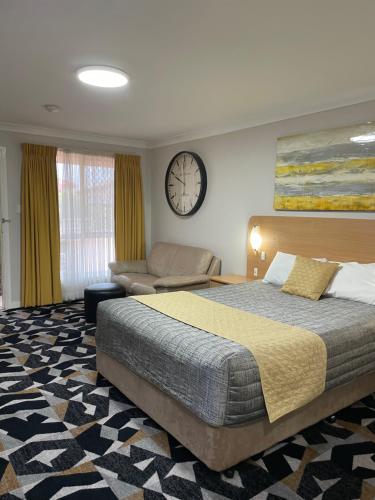 Cattlemans Country Motor Inn & Serviced Apartments