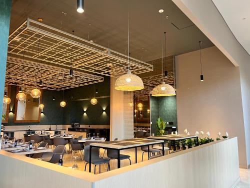 Holiday Inn Bogota Airport by IHG