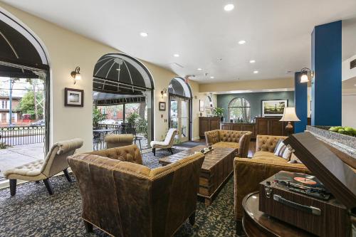 St. Charles Inn