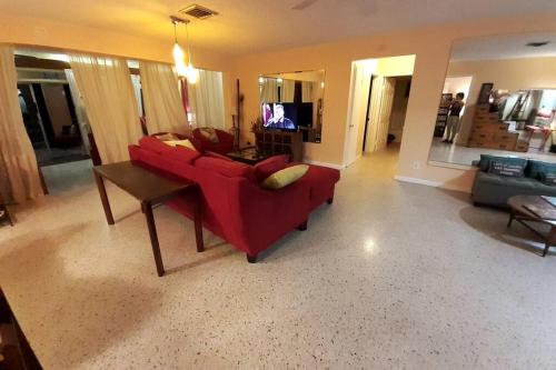 Gorgeous Lakeview Front Lake Osborne in Lake Worth