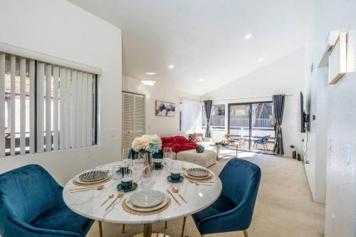 NEW LISTING 2B1B Condo in Diamond Bar