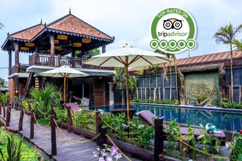 Java Wooden Villa & Residence