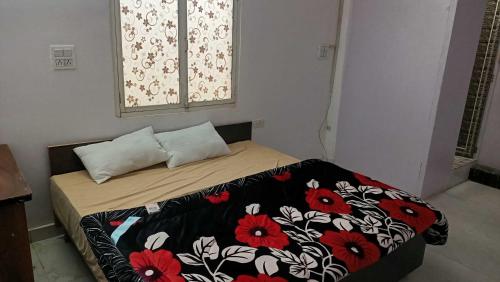 OYO Home Royal Pink World