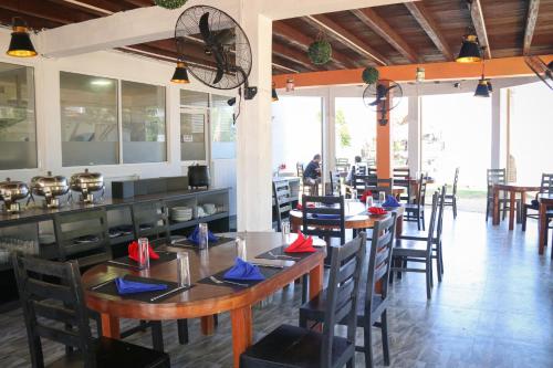 Restaurang, The Blue Lagoon Resort  Kalpitiya in Kalpitiya