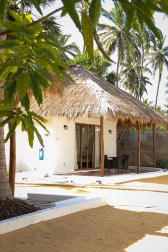 The Blue Lagoon Resort Kalpitiya