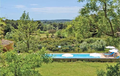 Gorgeous Home In Bziers With Swimming Pool