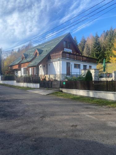 Viesnīcas āriene, Hotel SEVERKA in Zákopčie