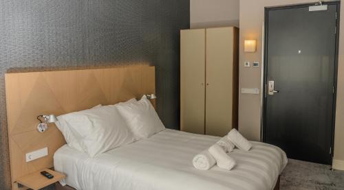 Amadi Panorama Hotel - image 11