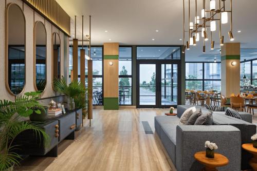 MaxOneHotels.com @ Kota Harapan Indah Bekasi in Tarumajaya