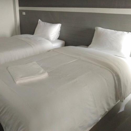 ไนท์ ฟอร์ ยู เรสซิเดนซ์ Room Type - Standard Twin Room