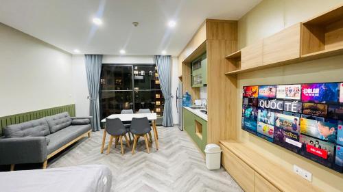Homestay Vinhomes Dcapital 119 Tran Duy Hung 
