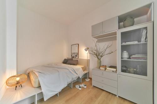 Express by M Village Nguyễn Du, a brand of Modern Village Lifestyle Room Type - Economy Double Room