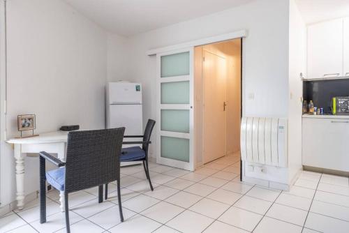 Two-Bedroom Apartment image 5