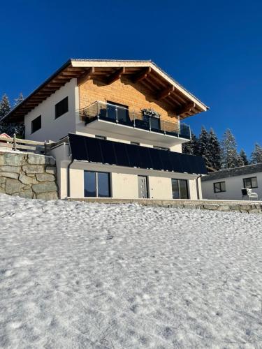 Ferienwohnung Traumblick -Familie Seber in Mittersill, Österreich