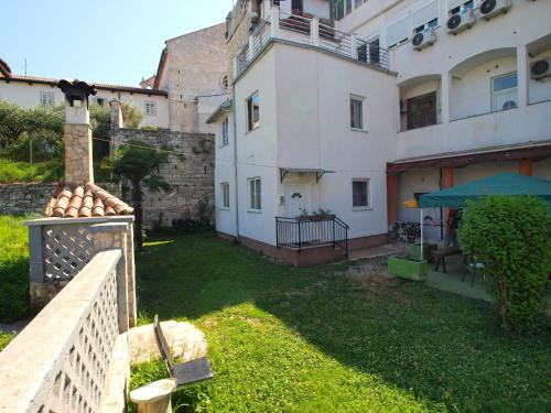 Studio Apartment room in Apartments Smaila 1729