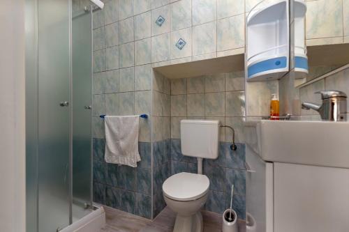 Studio Apartment image 1