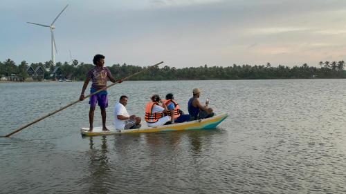 The Blue Lagoon Resort Kalpitiya