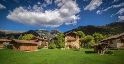 Chalet Verde - Tap to explore photos
