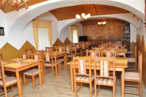 Létesítmények, Gloriett Panzio in Fertőboz