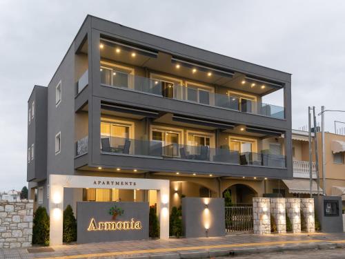 . Armonia Apartments