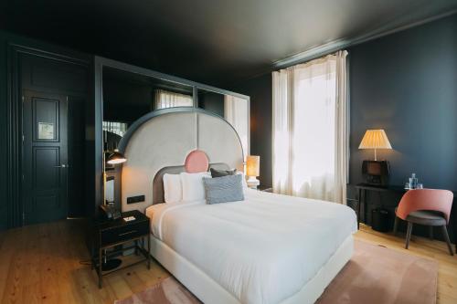 room detail thumbnail 0