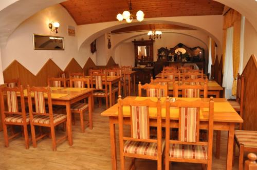 Létesítmények, Gloriett Panzio in Fertőboz