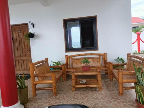 Portofhino South Homestay in Malitbog