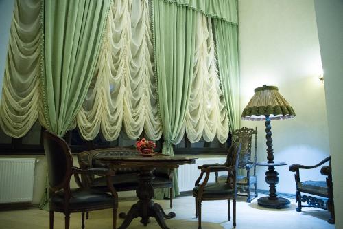Regal 1880 - image 3