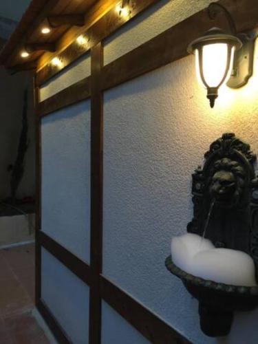 The Royal Luxury Lion Patio - image 13