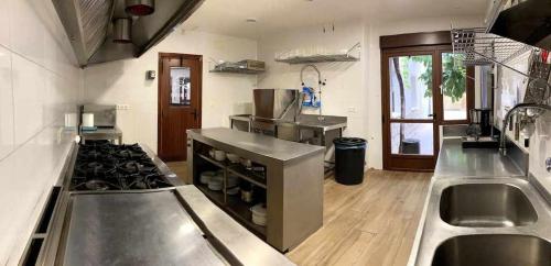 Casa Rural El Batan Casa rural 37 personas in 埃爾雷亞爾德聖比森特