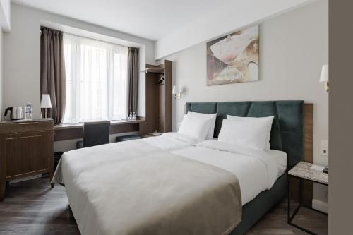 1 double bed