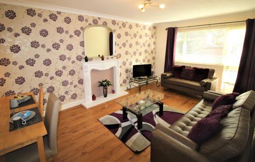 Doncaster - Boswell - Large Balcony Apartment & Parking - 2 Bedrooms - Close to Town & Racecourse - Doncaster
