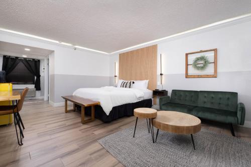 Cactus Cove Inn and Suites in Amarillo