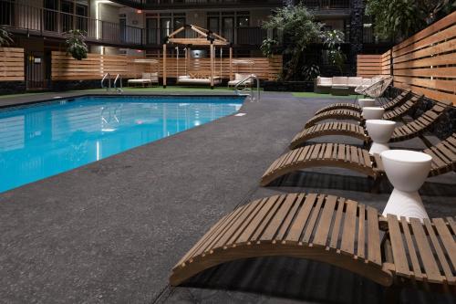 Swimmingpool, Cactus Cove Inn and Suites in Amarillo (TX)