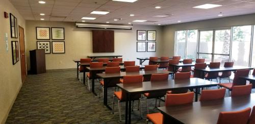 Holiday Inn Express Madera