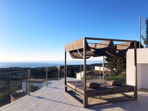 Erkély/terasz, Casa Vida, your villa with panoramic sea views in Moraira. in Benimeit