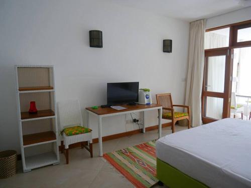 202 Simba Village Apartments - image 3